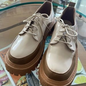 Platform Cream and Brown Loafers Size 6.5